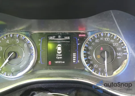 2015 Chrysler 200 Limited z USA, uszkodzony, nr VIN 1C3CCCAB5FN616976